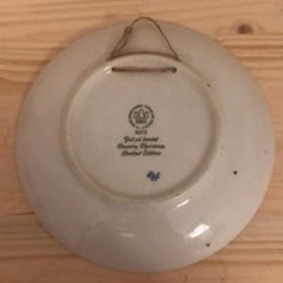 Bing & Grondahl Christmas plate. Limited Edition 1973. EUC‎ - Picture 2 of 2